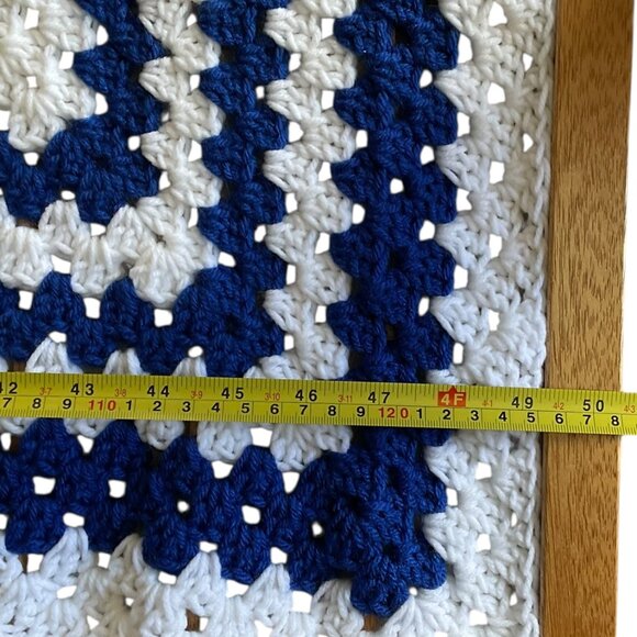 Handmade Crochet Blue White Throw Blanket - Picture 8 of 9